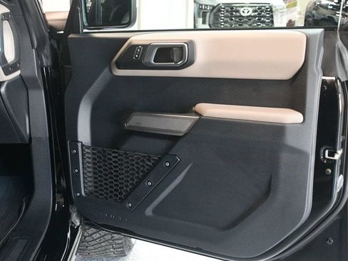 Used 2023 Ford Bronco Wildtrak AWD/4WD image 23