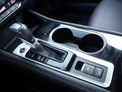 Certified 2025 Nissan Altima 2.5 SL FWD image 18