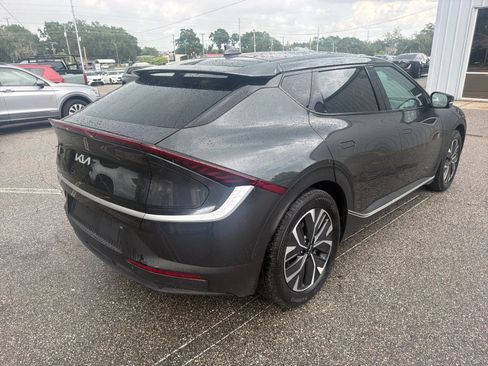 Used 2024 Kia EV6 Light RWD image 7