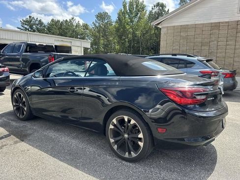 Used 2018 Buick Cascada Sport Touring w/ Dark Effects Package FWD image 14