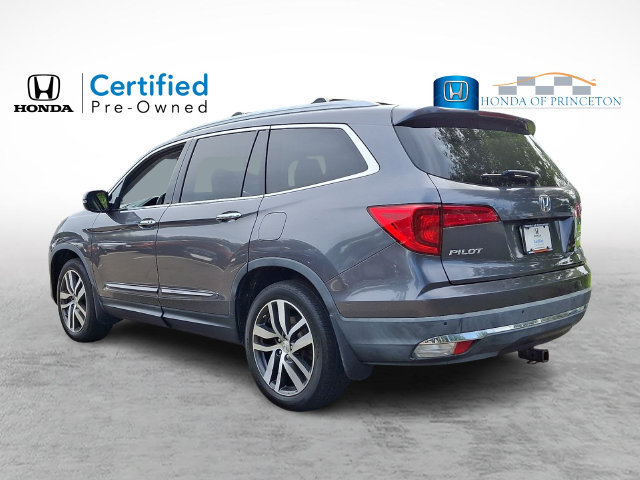 Used 2017 Honda Pilot Touring image 4