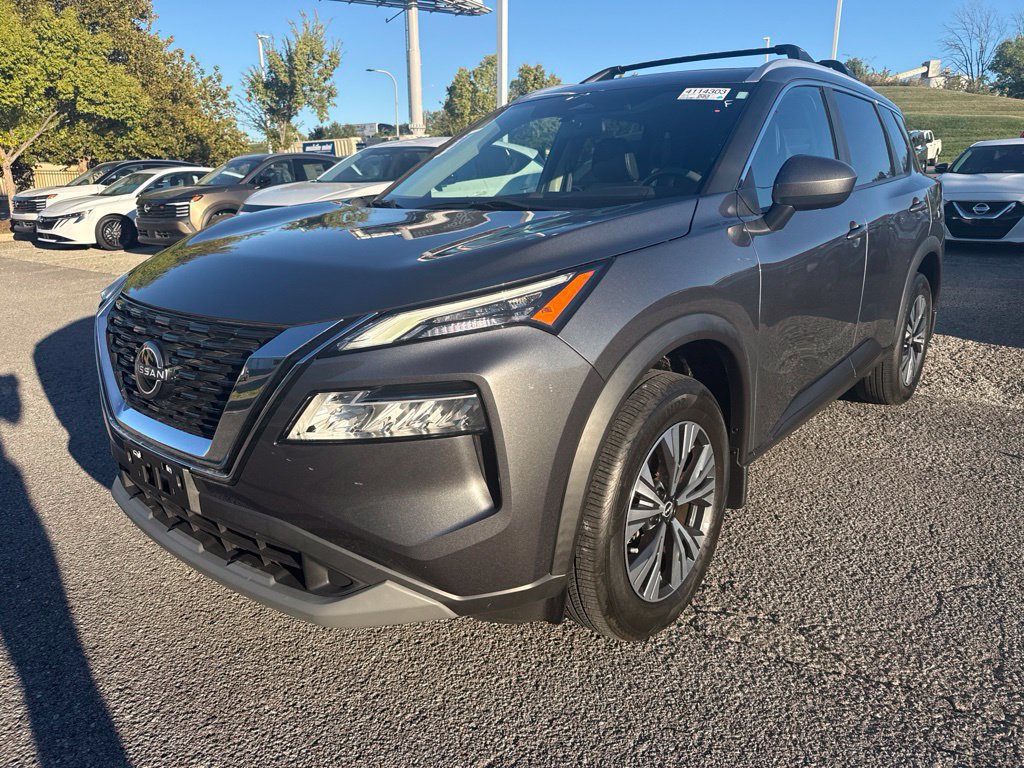 Certified 2023 Nissan Rogue SV w/ SV Premium B Package AWD/4WD image 7