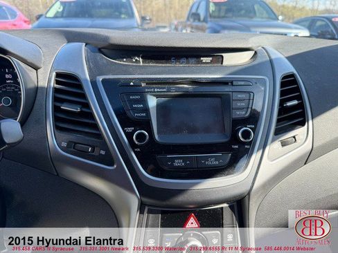 Used 2015 Hyundai Elantra Sedan FWD image 13