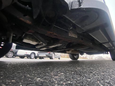 Used 2012 Chevrolet Avalanche LTZ image 41