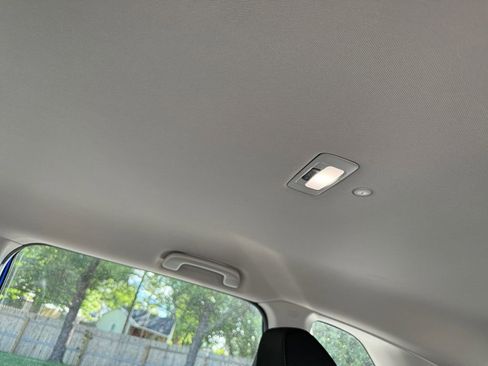 Used 2023 Honda CR-V LX image 19