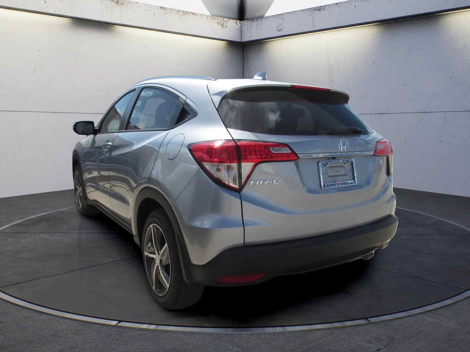 Used 2022 Honda HR-V EX-L image 4