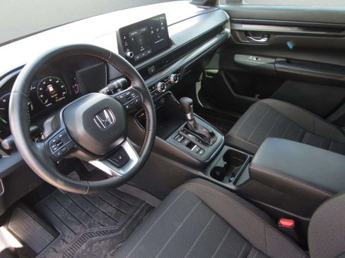 Certified 2026 Honda CR-V TrailSport image 17