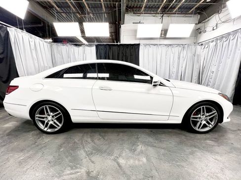 Used 2015 Mercedes-Benz E 400 4MATIC Coupe image 9