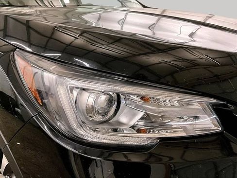 Used 2022 Subaru Ascent Limited w/ Technology Package AWD/4WD image 28