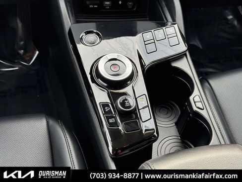 Used 2023 Kia Sportage EX image 12