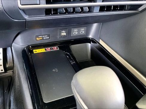 Used 2025 Toyota Camry XSE image 24