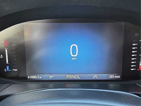 Certified 2024 Ford Escape ST-Line image 23