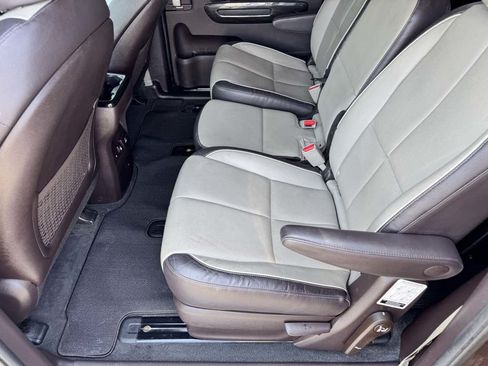 Used 2017 Kia Sedona SX Limited FWD image 34