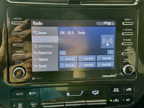 Certified 2022 Toyota Prius image 14