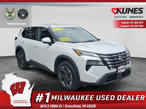 Used 2024 Nissan Rogue SV AWD/4WD image 1