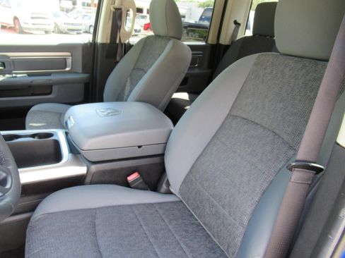 Used 2016 RAM 1500 Big Horn RWD image 18