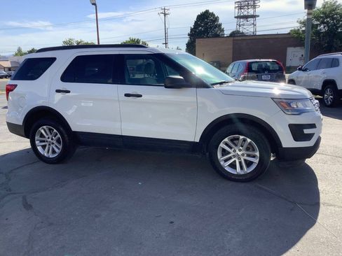 Used 2017 Ford Explorer 4WD image 8