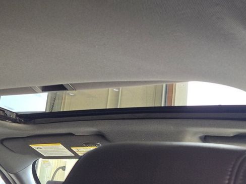 Used 2014 Ford F150 Platinum image 11