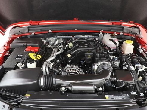 Used 2025 Jeep Gladiator Willys image 28