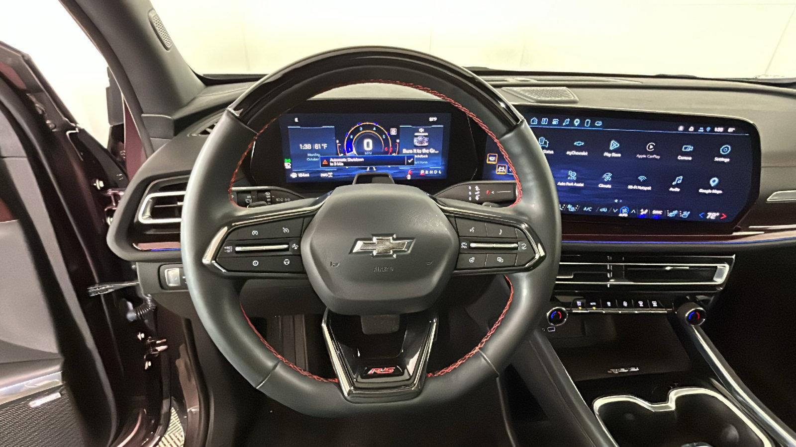 Used 2025 Chevrolet Traverse RS w/ LPO, Floor Liner Package AWD/4WD image 18