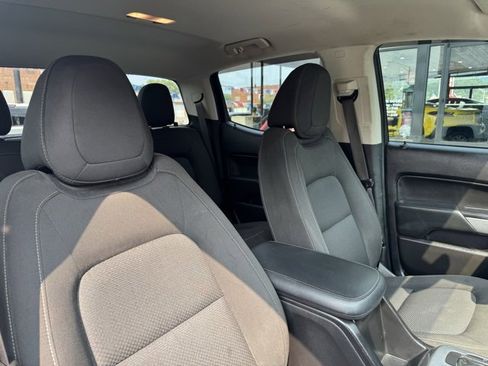Used 2019 Chevrolet Colorado LT image 12