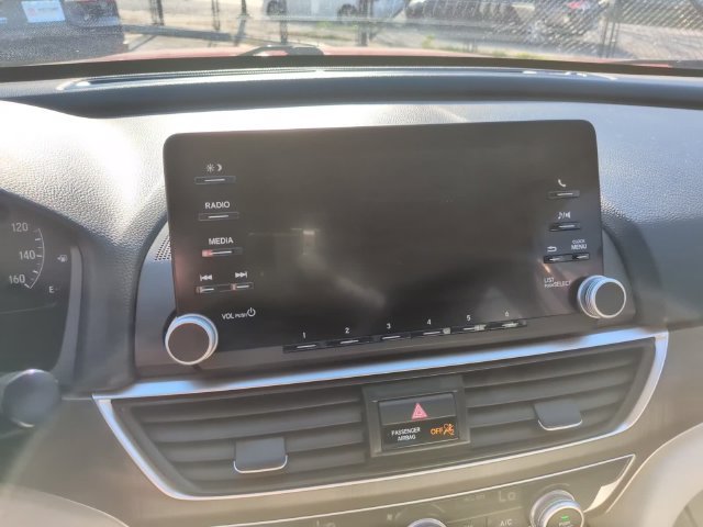 Used 2019 Honda Accord LX image 19