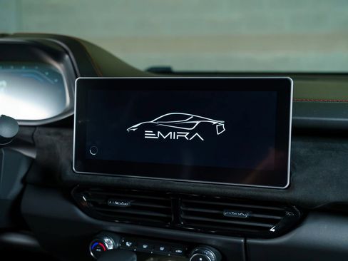 Used 2025 Lotus Emira RWD image 15