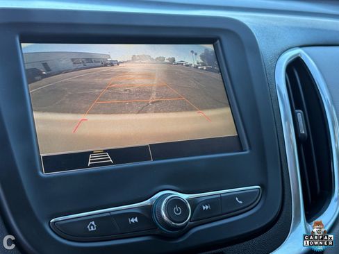 Used 2024 Chevrolet Equinox LS image 25