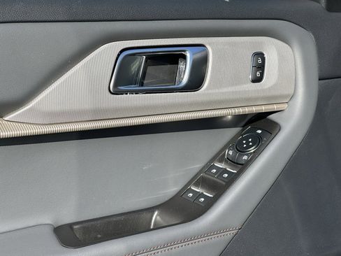 New 2026 Ford Explorer Active w/ Active Comfort Package image 15