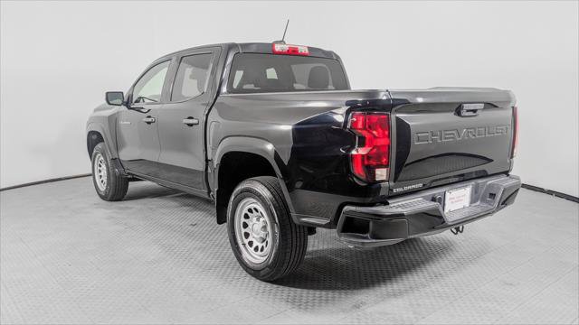 Used 2023 Chevrolet Colorado W/T RWD image 6