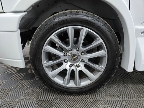 Used 2020 GMC Savana 2500 image 14