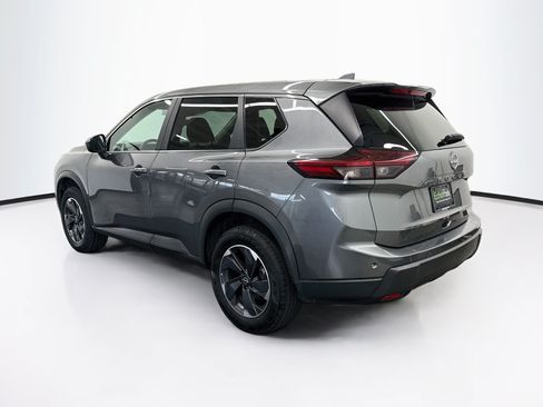 Used 2025 Nissan Rogue SV FWD image 5