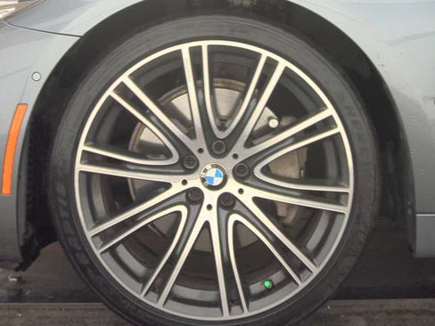 Used 2019 BMW 540i w/ M Sport Package image 7