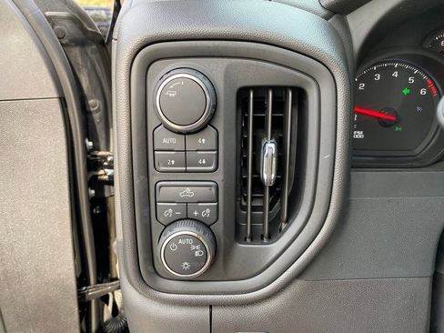 Used 2025 Chevrolet Silverado 1500 Custom Trail Boss w/ Midnight Edition image 29