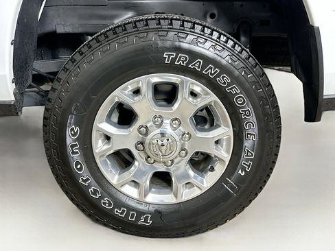 Used 2024 RAM 2500 Laramie w/ Safety Group image 11