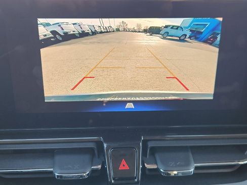 Used 2025 Chevrolet TrailBlazer LT image 14