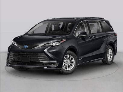 Used 2021 Toyota Sienna XSE w/ XSE Plus Package