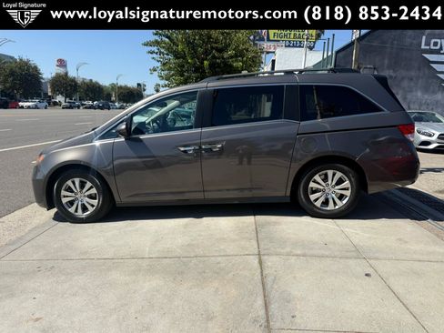 Used 2017 Honda Odyssey EX-L image 4