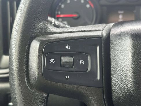 Used 2019 Chevrolet Silverado 1500 Custom w/ Custom Convenience Package AWD/4WD image 31
