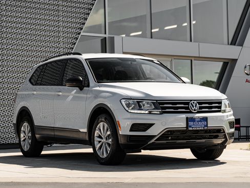 Used 2018 Volkswagen Tiguan S AWD/4WD image 1