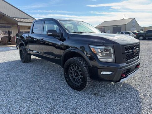 Used 2021 Nissan Titan PRO-4X w/ Pro-4x Convenience Package image 5