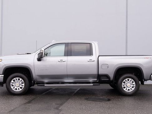 New 2026 Chevrolet Silverado 3500 LTZ w/ LTZ Convenience Package image 31
