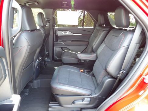 New 2026 Ford Explorer ST AWD/4WD image 10