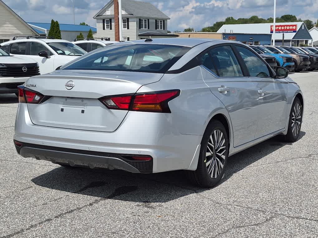 New 2026 Nissan Altima 2.5 SV FWD image 3