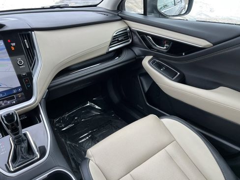 Used 2023 Subaru Outback Limited image 25
