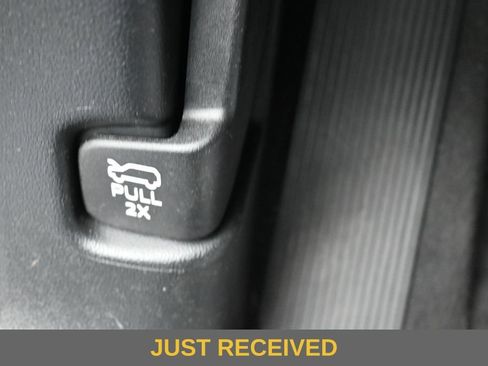 Certified 2022 Ford Explorer XLT w/ Equipment Group 202A RWD image 20