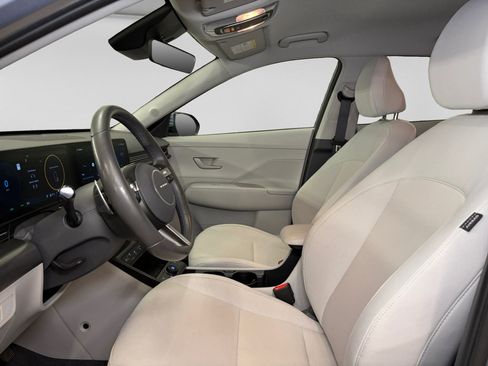 Used 2024 Hyundai Kona SEL FWD image 18