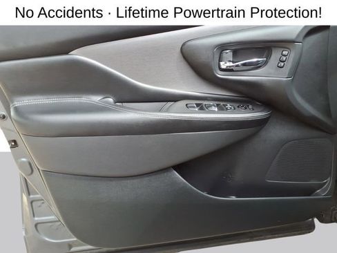 Used 2024 Nissan Murano SL FWD image 10