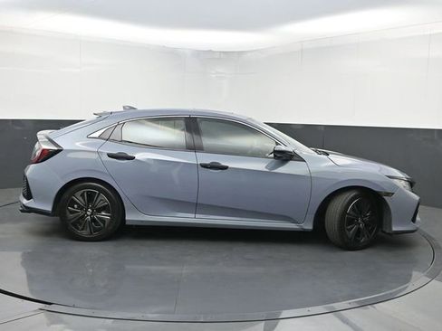 Used 2019 Honda Civic EX image 2