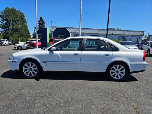 Used 2004 Volvo S80 2.5T image 2